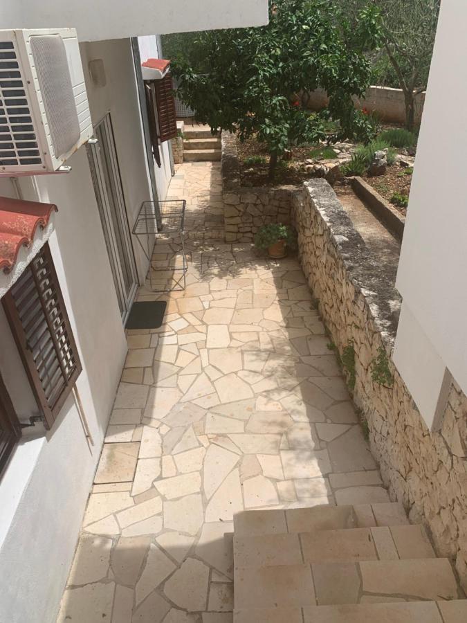 Apartments Marko Trogir Exterior photo